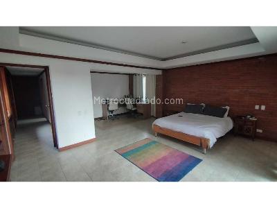 Casa de 5 alcobas en venta en Cerritos, Pereira, 600 m² · foto 14 de 20