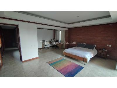 Casa de 5 alcobas en venta en Cerritos, Pereira, 600 m² · foto 15 de 20