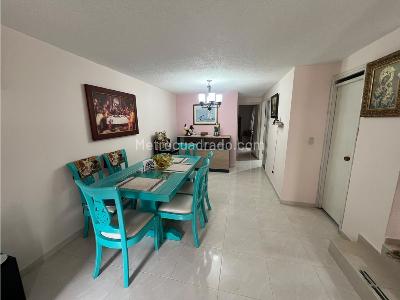 Casa en venta en Av 30 De Agosto, Pereira · foto 9 de 20