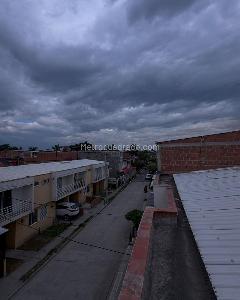 Casa de 3 alcobas en venta en Portales De La Italia, Palmira, 93 m² · foto 2 de 10