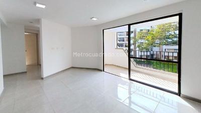Apartamento de 3 alcobas en venta en Ciudad Melendez, Cali, 76 m² · foto 3 de 13