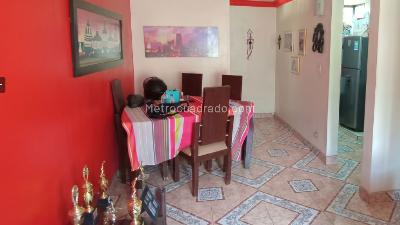 Apartamento de 3 alcobas en venta en Torres De Comfandi, Cali, 53 m² · foto 3 de 9