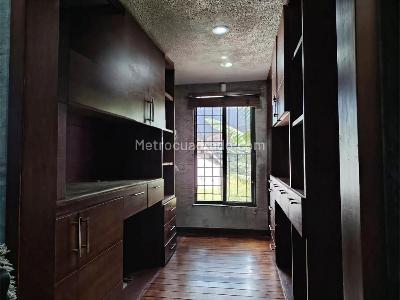 Casa de 5 alcobas en venta en Monte Bello, Cali, 1700 m² · foto 11 de 20