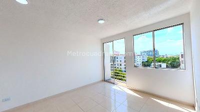 Apartamento de 3 alcobas en venta en Valle Del Lili, Cali, 58 m² · foto 3 de 18