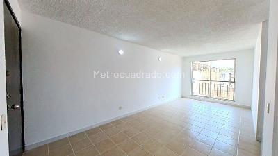 Apartamento de 3 alcobas en venta en Ciudad 2000, Cali, 66 m² · foto 2 de 16