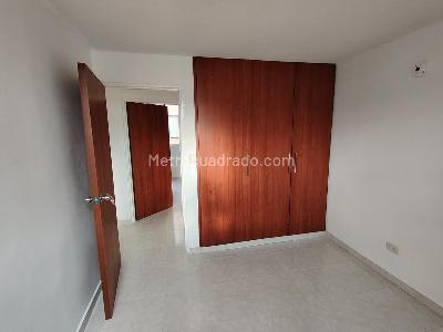 Apartamento de 3 alcobas en venta en Primero De Mayo, Cali, 75 m² · foto 11 de 17