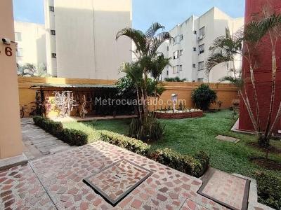 Apartamento de 3 alcobas en venta en Primero De Mayo, Cali, 75 m² · foto 15 de 17