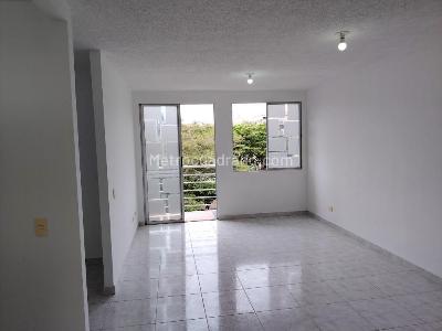 Apartamento en venta en Valle Del Lili, Cali · foto 4 de 19
