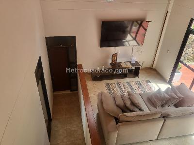 Casa de 4 alcobas en venta en Casa Campestre, Ibagué, 336 m² · foto 18 de 20
