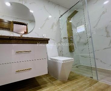 Casa de 5 alcobas en venta en Condominio Los Lagos, Ibagué, 295 m² · foto 15 de 20