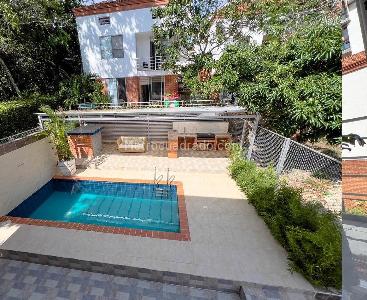 Casa de 5 alcobas en venta en Condominio Los Lagos, Ibagué, 295 m² · foto 19 de 20