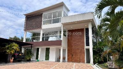 Casa de 5 alcobas en venta en Vereda Alto De Combeima, Ibagué, 800 m² · foto 17 de 20