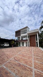 Casa de 5 alcobas en venta en Vereda Alto De Combeima, Ibagué, 800 m² · foto 18 de 20