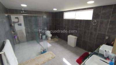Casa de 5 alcobas en venta en Vereda Alto De Combeima, Ibagué, 800 m² · foto 8 de 20