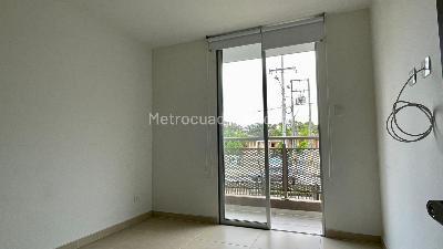 Apartamento de 3 alcobas en venta en La Florida Detras De Makro, Ibagué, 104 m² · foto 6 de 12