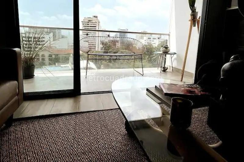 Apartment in Cali, Juanambú, Comuna 2 - Más