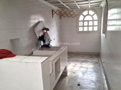 Casa de 5 alcobas en venta en Prados Del Norte, Cali, 407 m² · foto 11 de 13
