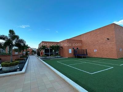 Apartamento de 4 alcobas en venta en Cerro Cristales, Cali, 123 m² · foto 13 de 16