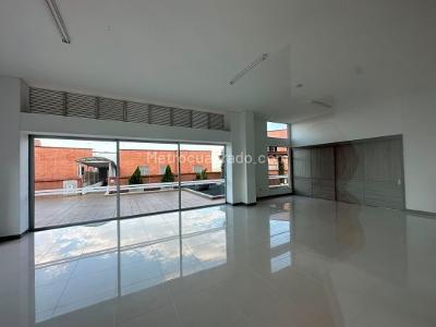 Apartamento de 4 alcobas en venta en Cerro Cristales, Cali, 123 m² · foto 16 de 16