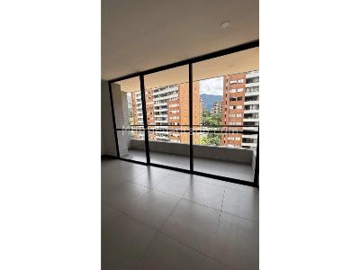 Apartamento en venta en Envigado, Medellín · foto 3 de 7