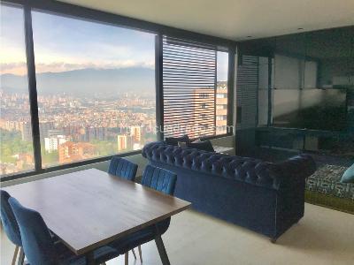 Apartaestudio en venta en El Poblado, Medellín, 84 m² · foto 2 de 7