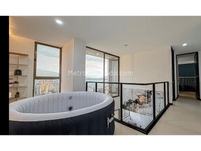 Apartamento de 3 alcobas en arriendo en Patio Bonito, Medellín, 146 m² · foto 15 de 20