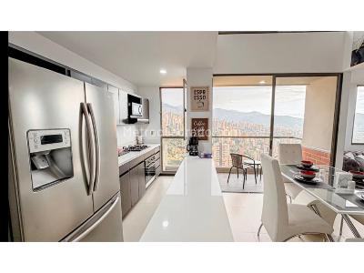 Apartamento de 3 alcobas en arriendo en Patio Bonito, Medellín, 146 m² · foto 9 de 20