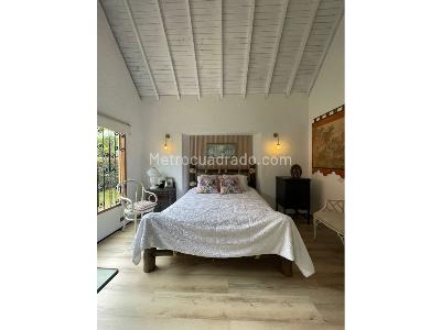 Casa de 4 alcobas en venta en Llano Grande, Rionegro, 550 m² · foto 10 de 16