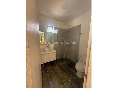 Casa de 3 alcobas en venta en El Poblado, Medellín, 385 m² · foto 8 de 20