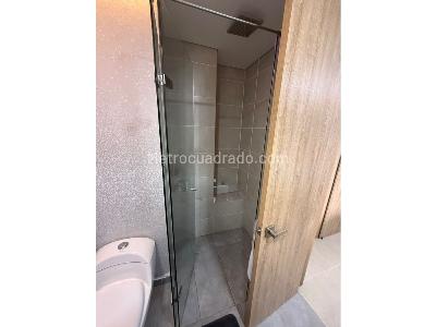 Apartamento de 3 alcobas en venta en El Poblado, Medellín, 135 m² · foto 10 de 20