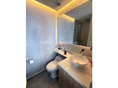 Apartamento de 3 alcobas en venta en El Poblado, Medellín, 135 m² · foto 5 de 20