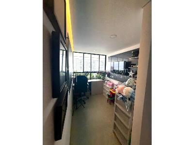 Apartamento de 3 alcobas en venta en El Poblado, Medellín, 135 m² · foto 8 de 20
