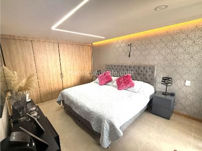 Apartamento de 3 alcobas en venta en El Poblado, Medellín, 135 m² · foto 9 de 20