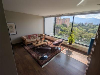 Apartaestudio en venta en El Poblado, Medellín, 62 m² · foto 3 de 20