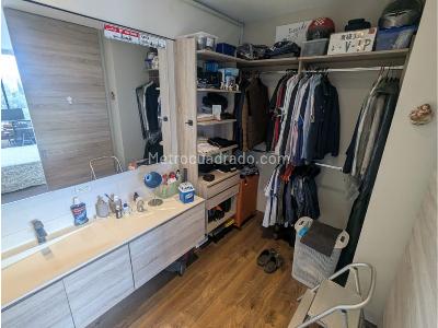 Apartaestudio en venta en El Poblado, Medellín, 62 m² · foto 18 de 20