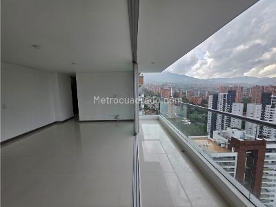 Apartamento en venta en Itagui, Medellín · foto 2 de 9