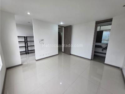Apartamento en venta en Itagui, Medellín · foto 5 de 9