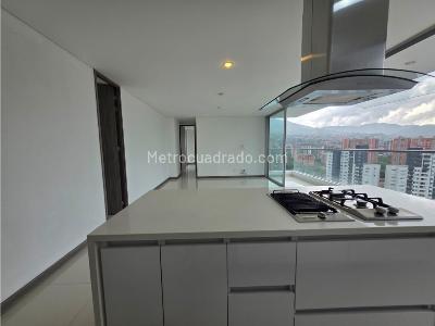 Apartamento en venta en Itagui, Medellín · foto 6 de 9