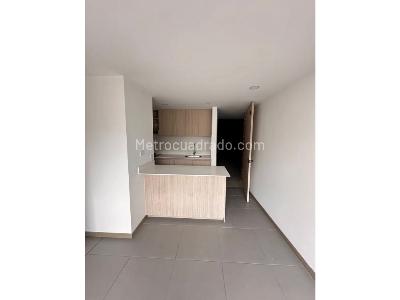 Apartamento en venta en Guayabal, Medellín · foto 2 de 14