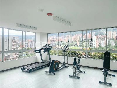 Apartamento de 3 alcobas en venta en El Poblado, Medellín, 108 m² · foto 6 de 12