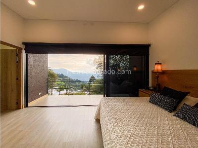 Casa de 3 alcobas en venta en Las Palmas, Medellín, 375 m² · foto 10 de 15
