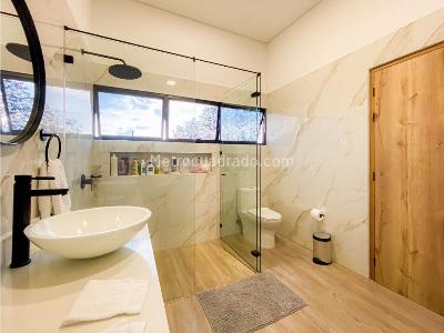 Casa de 3 alcobas en venta en Las Palmas, Medellín, 375 m² · foto 12 de 15