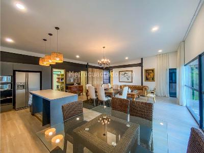 Casa de 3 alcobas en venta en Las Palmas, Medellín, 375 m² · foto 5 de 15