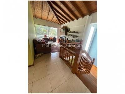 Casa de 4 alcobas en venta en San Lucas Medellin, Medellín, 271 m² · foto 7 de 17