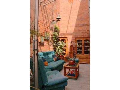 Casa de 5 alcobas en venta en Sabaneta Cortijo, Medellín, 150 m² · foto 5 de 14