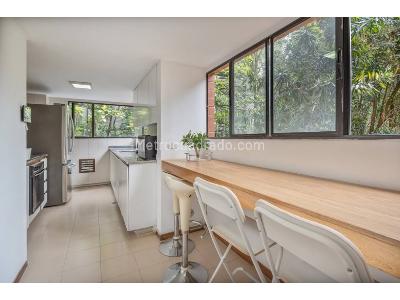 Apartamento de 3 alcobas en venta en El Poblado, Medellín, 125 m² · foto 19 de 20
