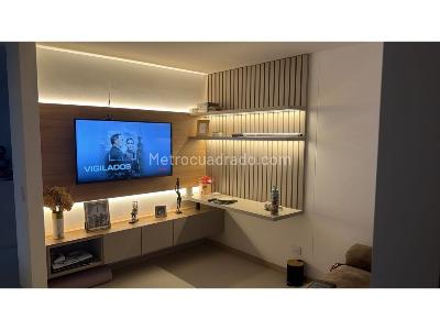 Apartamento de 3 alcobas en venta en El Poblado, Medellín, 121 m² · foto 2 de 9