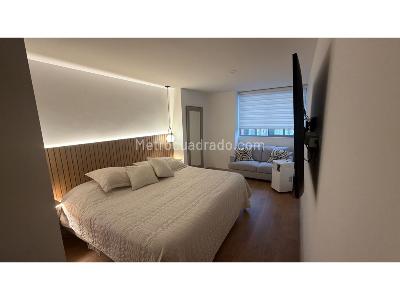 Apartamento de 3 alcobas en venta en El Poblado, Medellín, 121 m² · foto 3 de 9