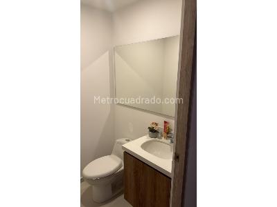 Apartamento de 3 alcobas en venta en El Poblado, Medellín, 121 m² · foto 4 de 9
