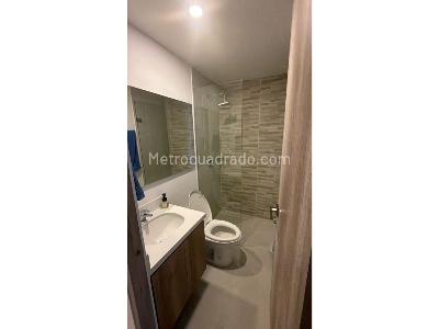 Apartamento de 3 alcobas en venta en El Poblado, Medellín, 121 m² · foto 5 de 9